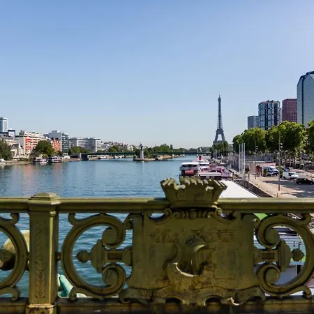 Appartamento Veeve - A Balcony In Beaugrenelle